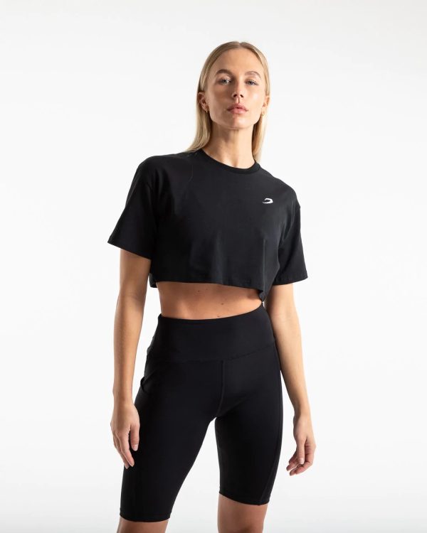 CROPPED STRIKE T SHIRT BLK