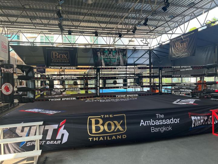 the box thailand boxing ring