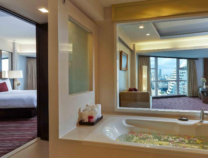 Sky Wing Superior Suite